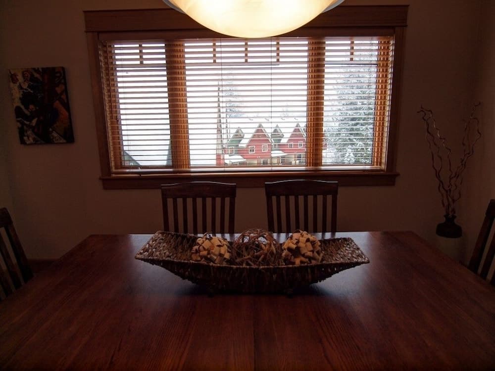 Mountain Town Properties Cascade Lodge 3A