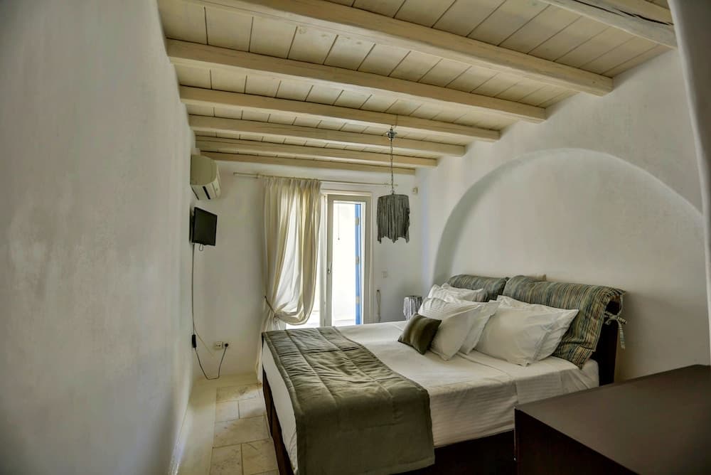Mykonos Spirit Villas