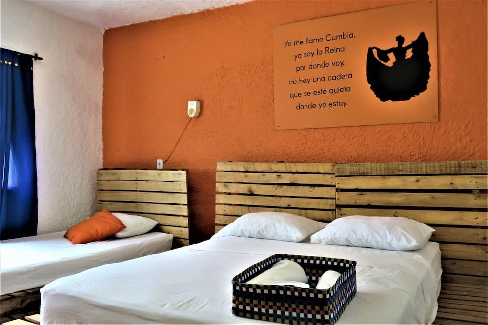 Casa del Ritmo Hostel
