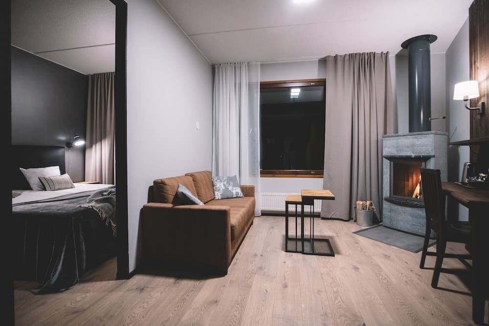 Santa's Hotel Aurora & Igloos