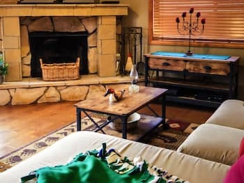 Lakeview House at Lake Arrowhead