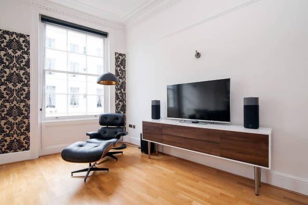 Queens Circus Serviced Apartment