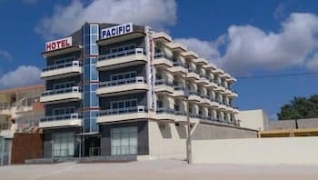 Hotel Pacific