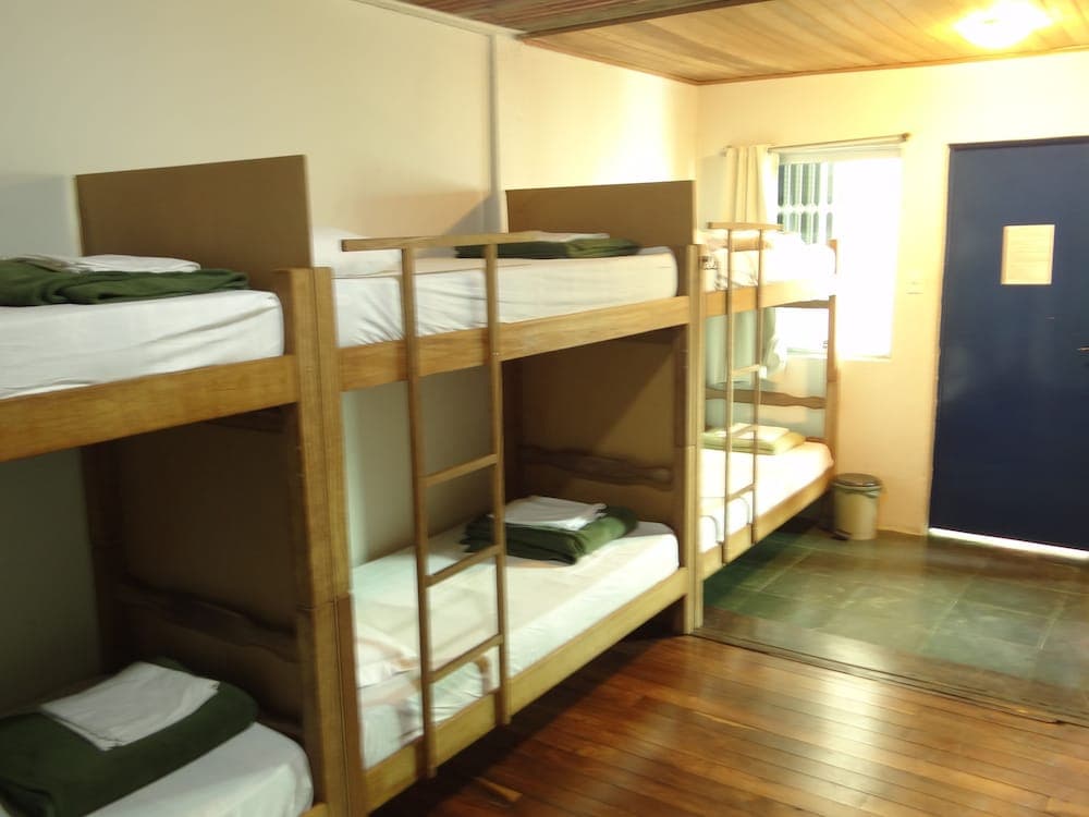 Da Orla Pampulha Hostel