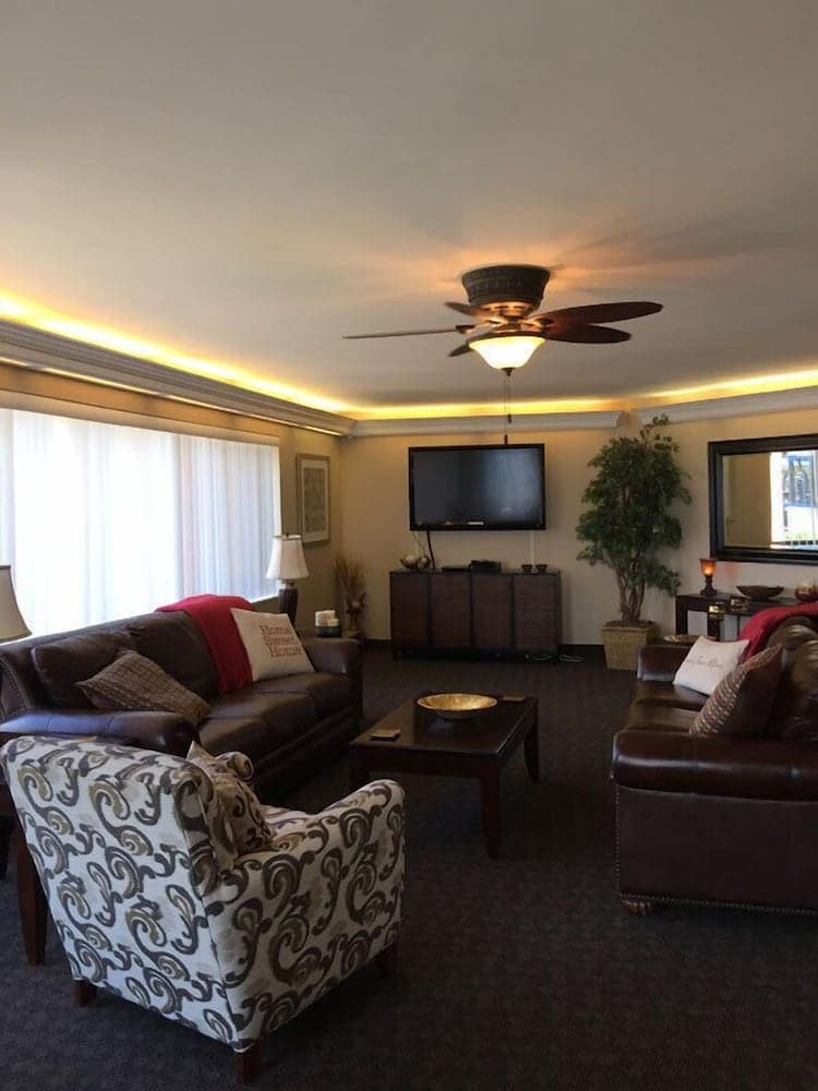 National at Harbor Tower Portsmouth