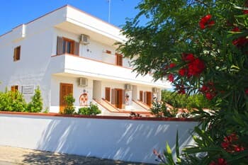 Case ad Oriente - Residence Tre Palme