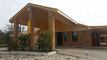 Westworld Country Inn