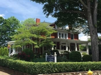 Chestnut Street Inn B&B
