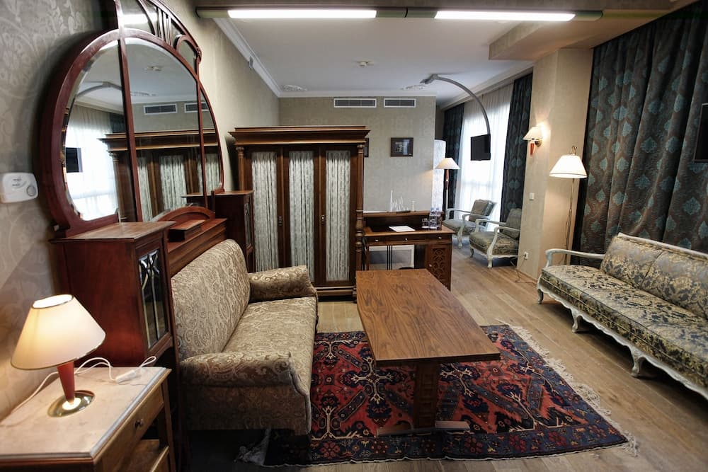 Vinotel Boutique Hotel