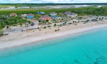 Rollezz Villas Beach Resort