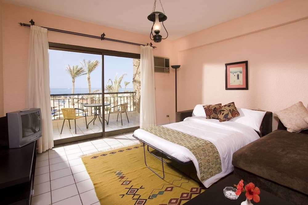 Jewels Sahara Boutique Resort