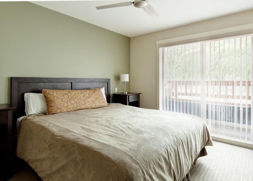 Panorama Mountain Resort - Premium Condos and Townhomes