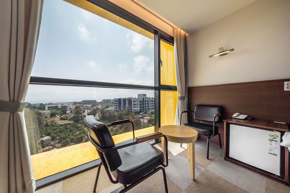 Sunrise Hotel Jungmun