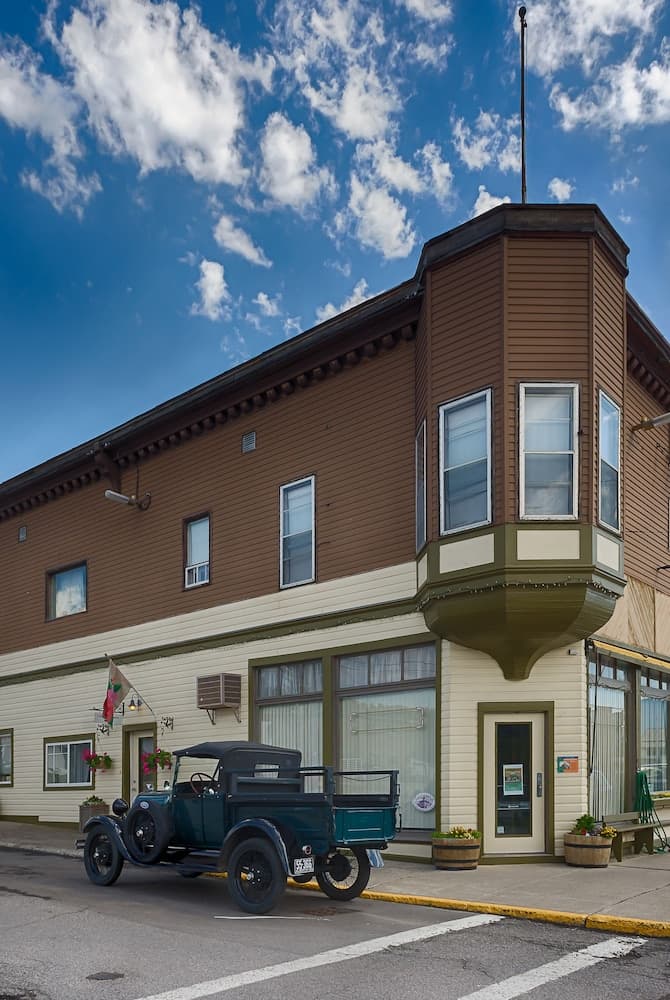 hotel image