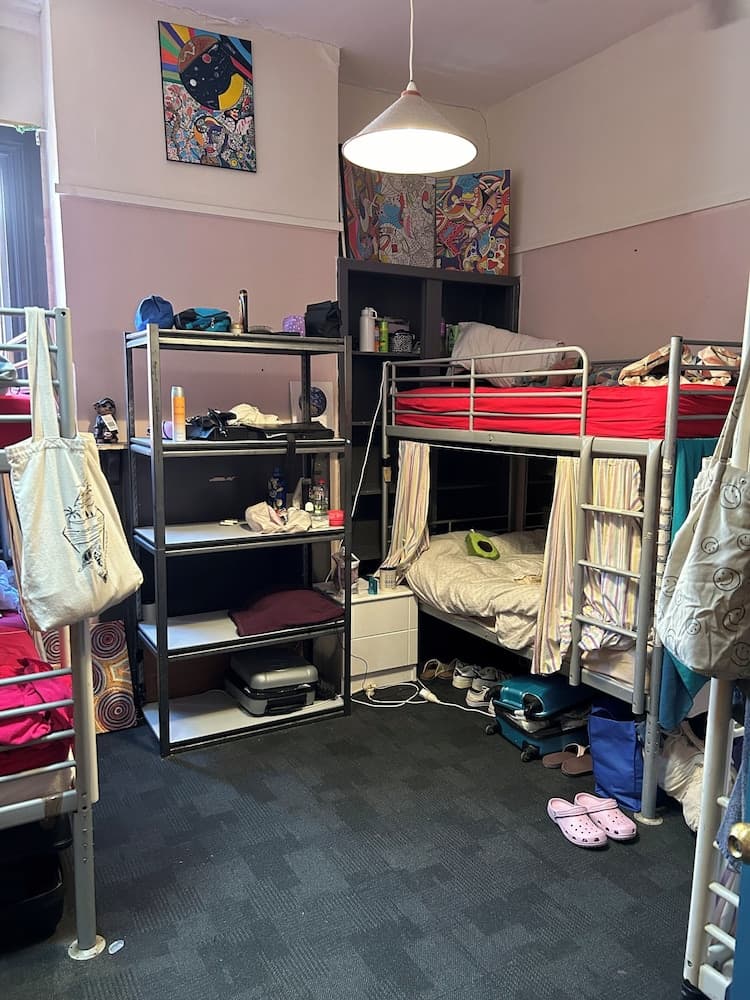 The Shiralee - Hostel