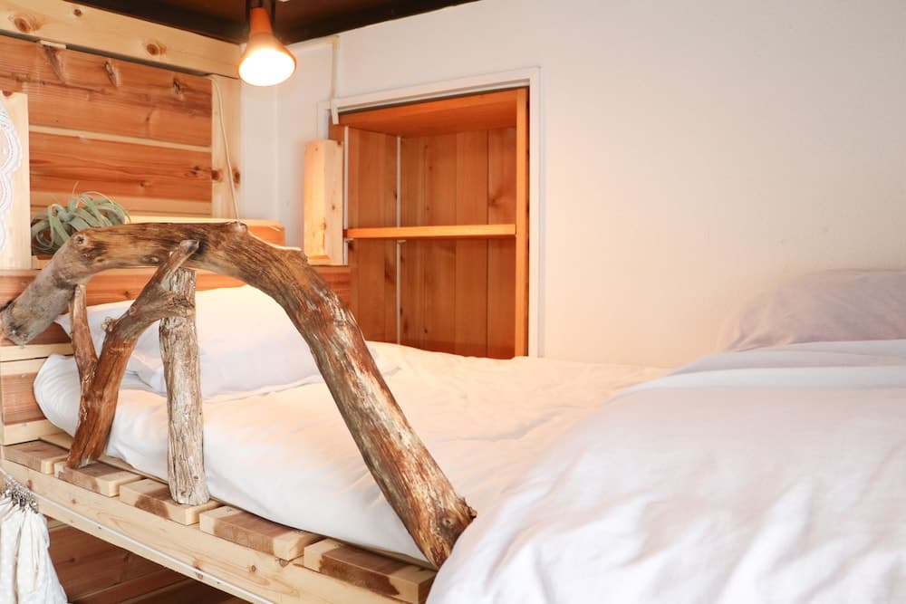 Guest House Shirahama R cafe – Caters to Women - Hostel