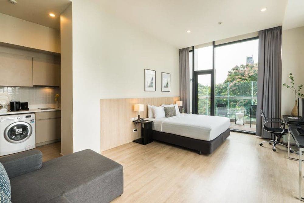 The Residence on Thonglor by UHG