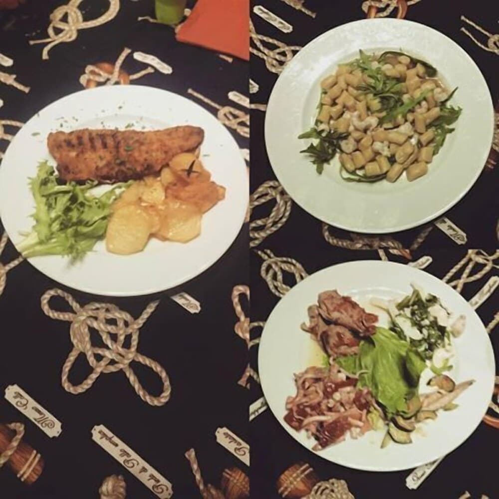 Catamarano Mauticat Boat & Breakfast