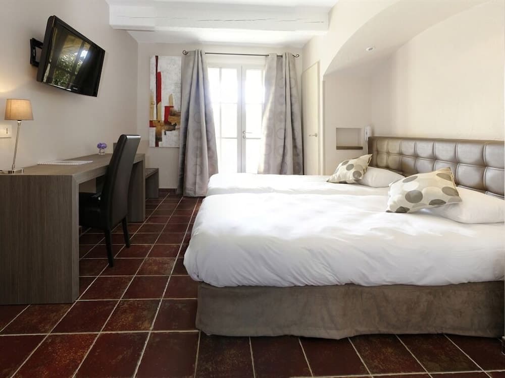 Hôtel Restaurant La Bergerie