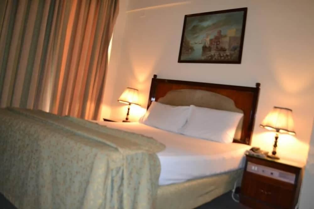 Trio Hotel Kaoud Sporting