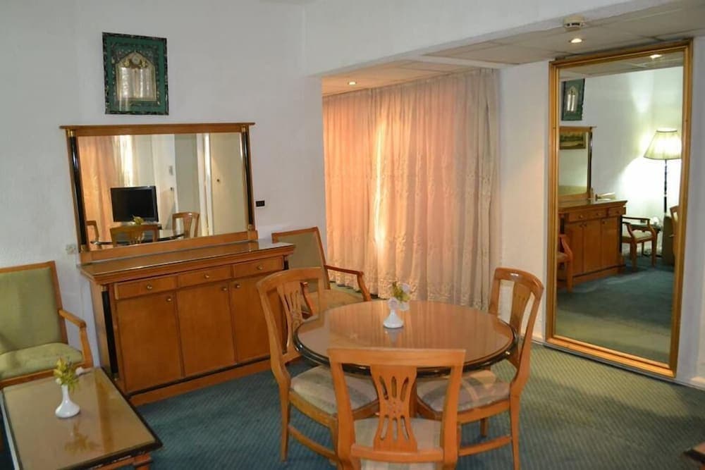 Trio Hotel Kaoud Sporting