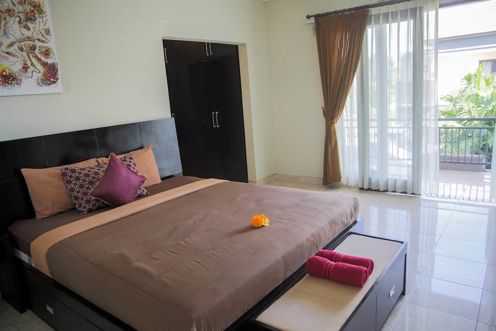 Legong Kirana Villas