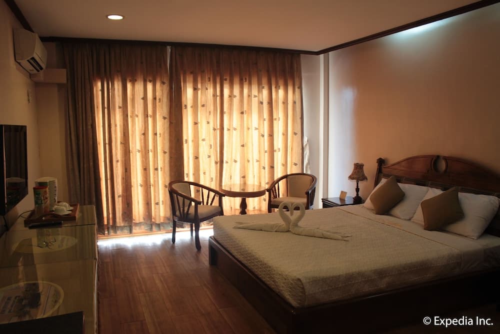 Vista Marina Hotel and Resort