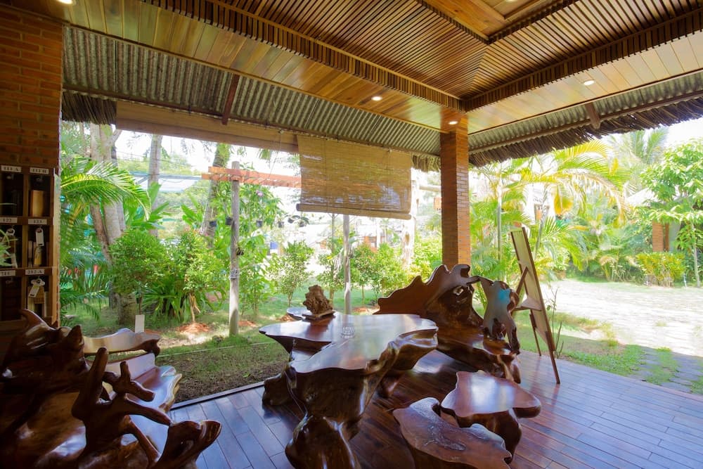 Phu Quoc Dragon Resort & Spa