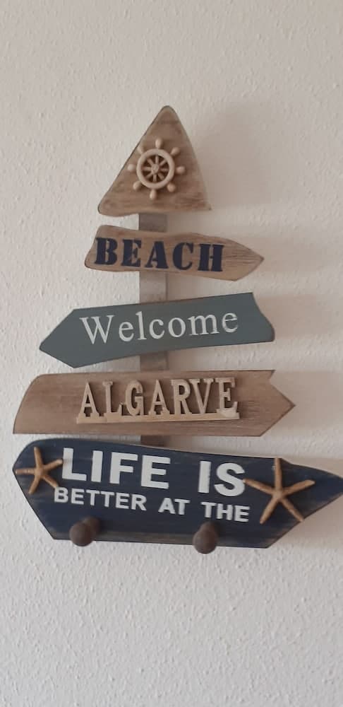 Jeannies Oura Estrela Apartamentos