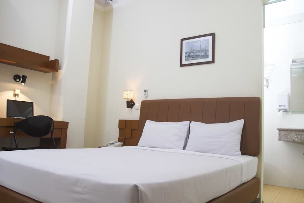 House of Arsonia Orchid