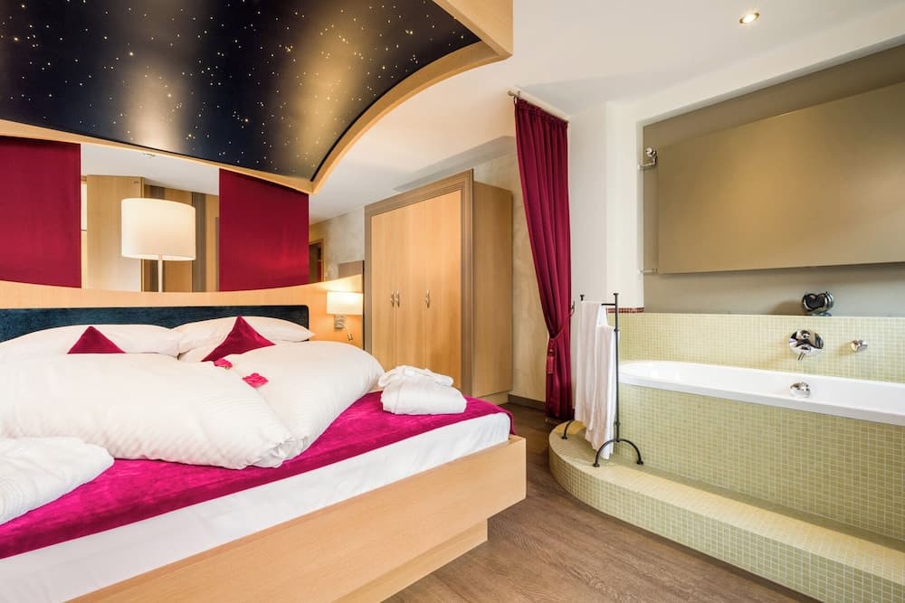 Villa Ludwig Suite Hotel & Chalet