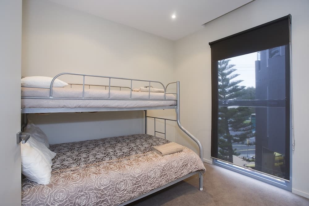 7 Bell Street Apartments