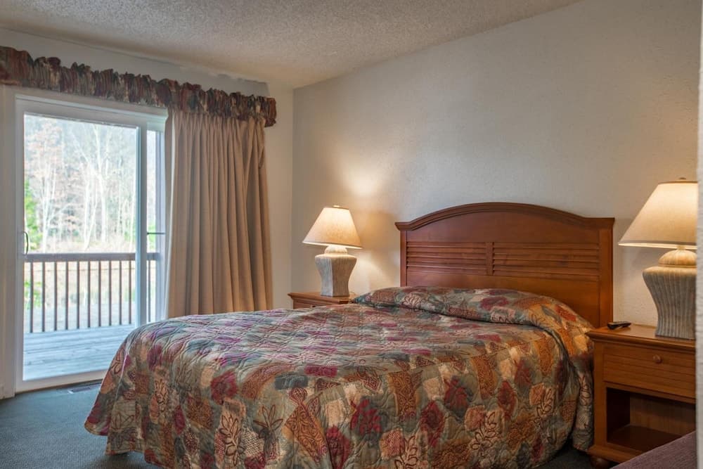 Crown Resorts at the Poconos