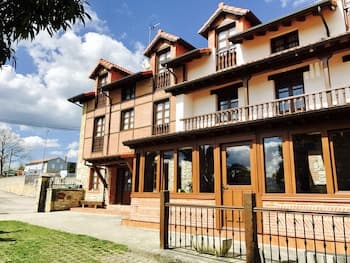 Posada Rural La Cabaña de Salmon