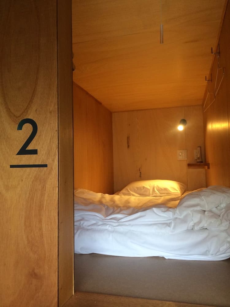 Nagonoya Cafe Guest House - Hostel