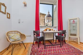 Arty Old Town Apartments by Irundo