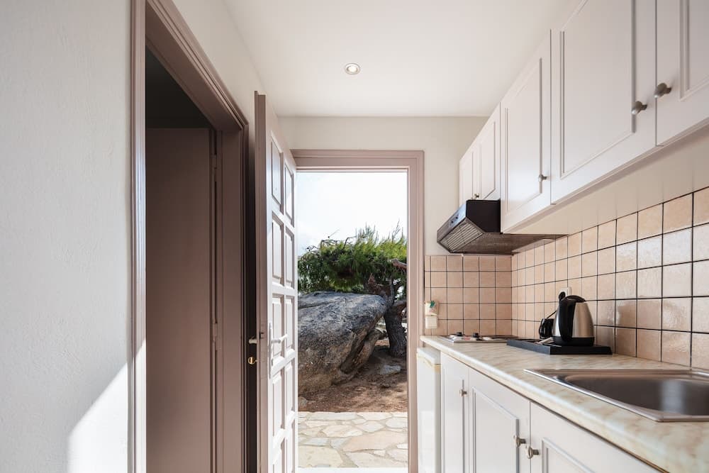 Kavuras Village Hotel & Suites