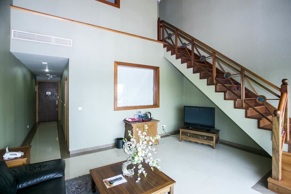 Lagos Oriental Hotel