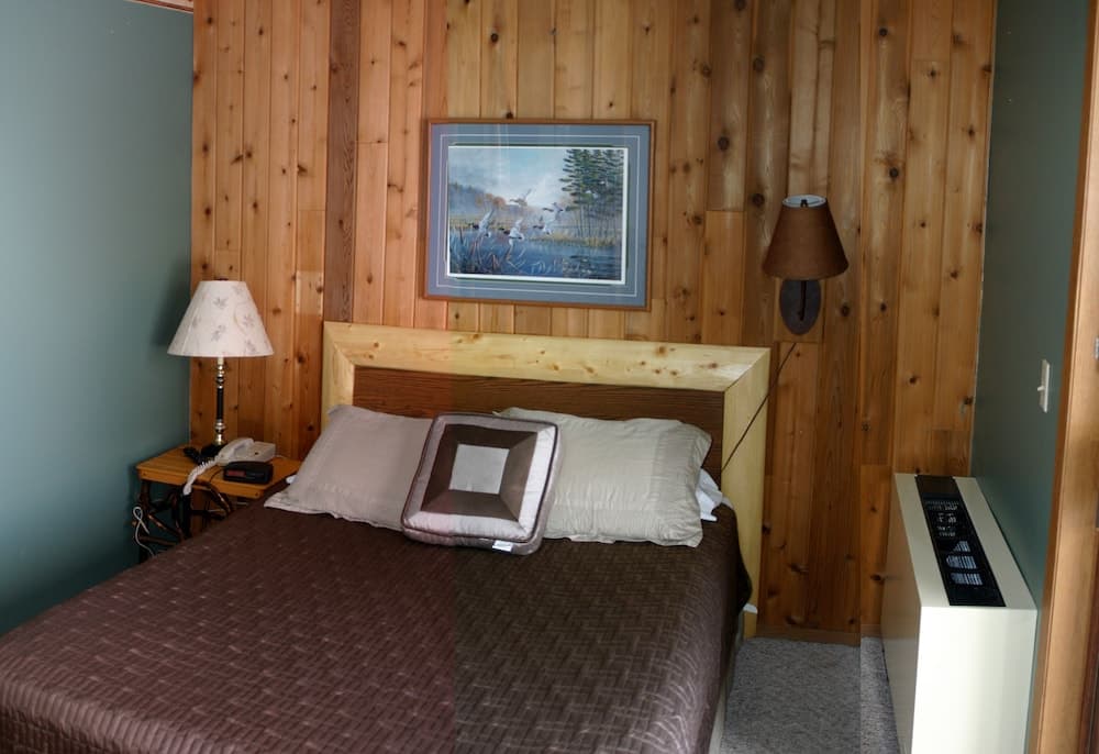 Lakewoods Resort & Lodge