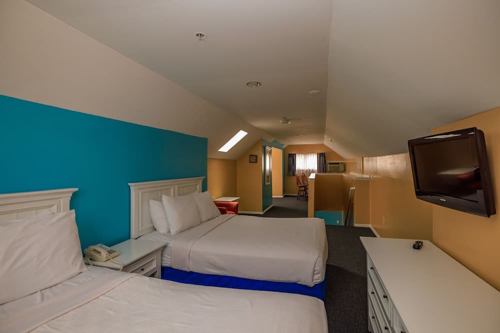 The White Sands Oceanfront Resort & Spa