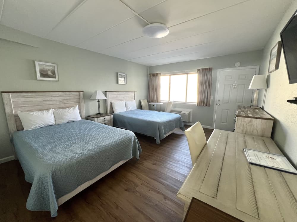 Sand Pebble Motor Lodge