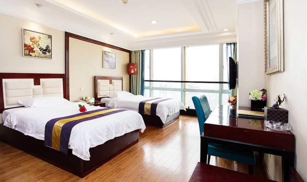 Nomo Service Apartment Grand Continental