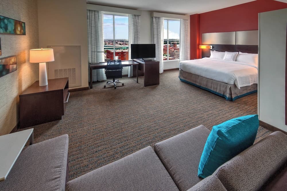 Residence Inn by Marriott Kansas City Downtown/ Convention