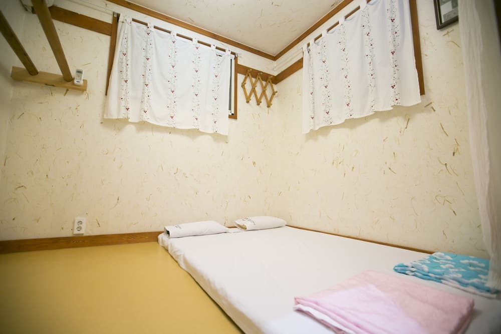 Bukchonmaru Hanok Guesthouse