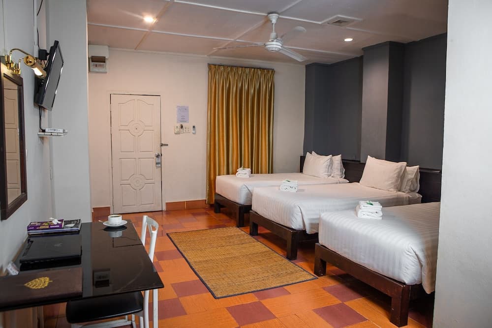 Pakse Hotel & Restaurant