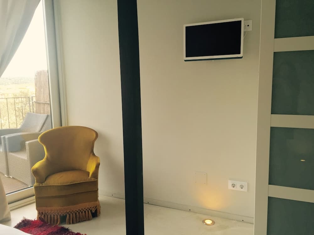 Les Suites - Adults Only