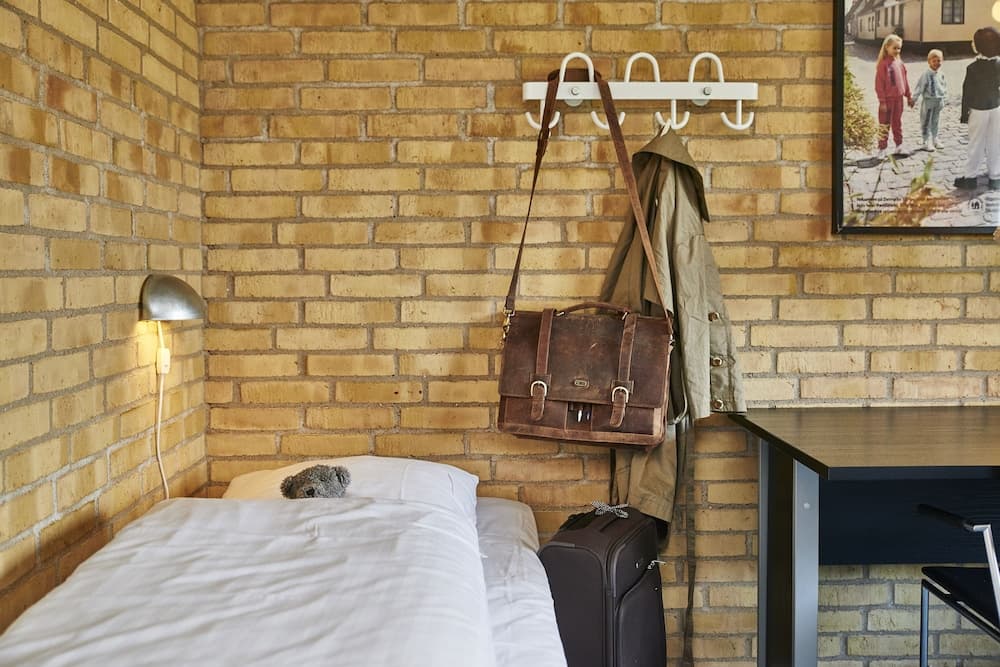 MOVE Eco Health Hotel