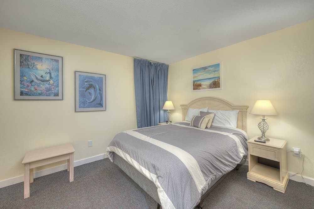 Atlantica Resort by Elliott Beach Rentals