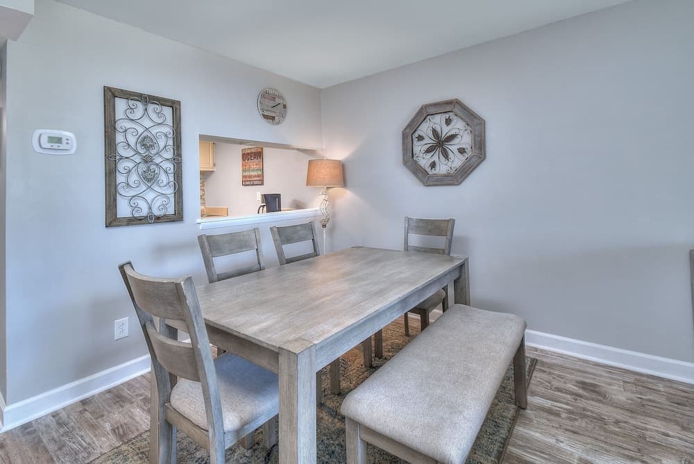 Holiday Towers by Elliott Beach Rentals