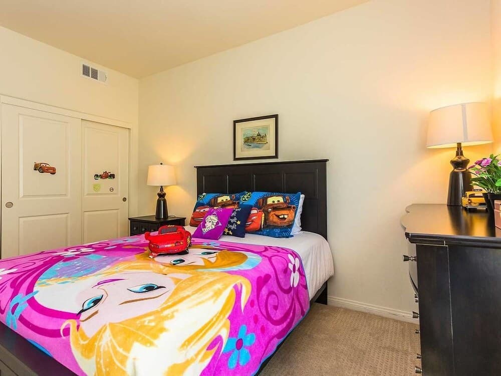 3 Bedroom House Anaheim Resort Area